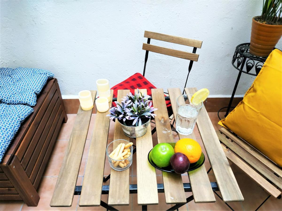 Andys Housing Madrid Rio Apartment ภายนอก รูปภาพ